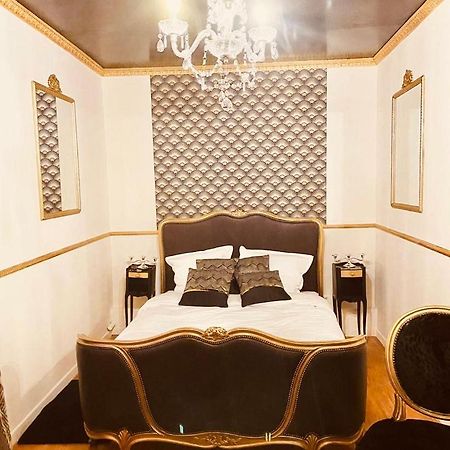 Jacuzzi Love Room Париж Екстер'єр фото